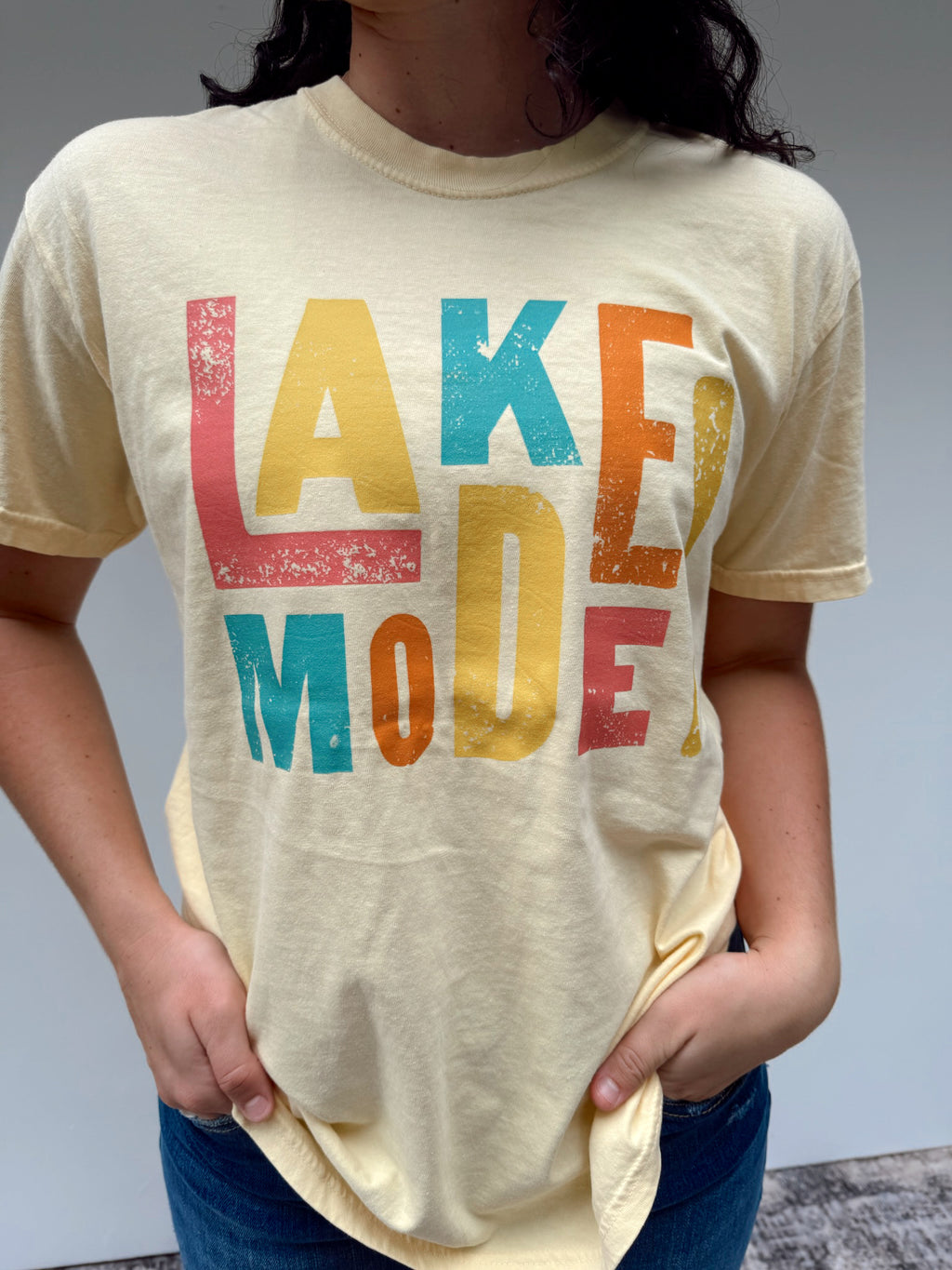 Lake Mode Butter Yellow Tee