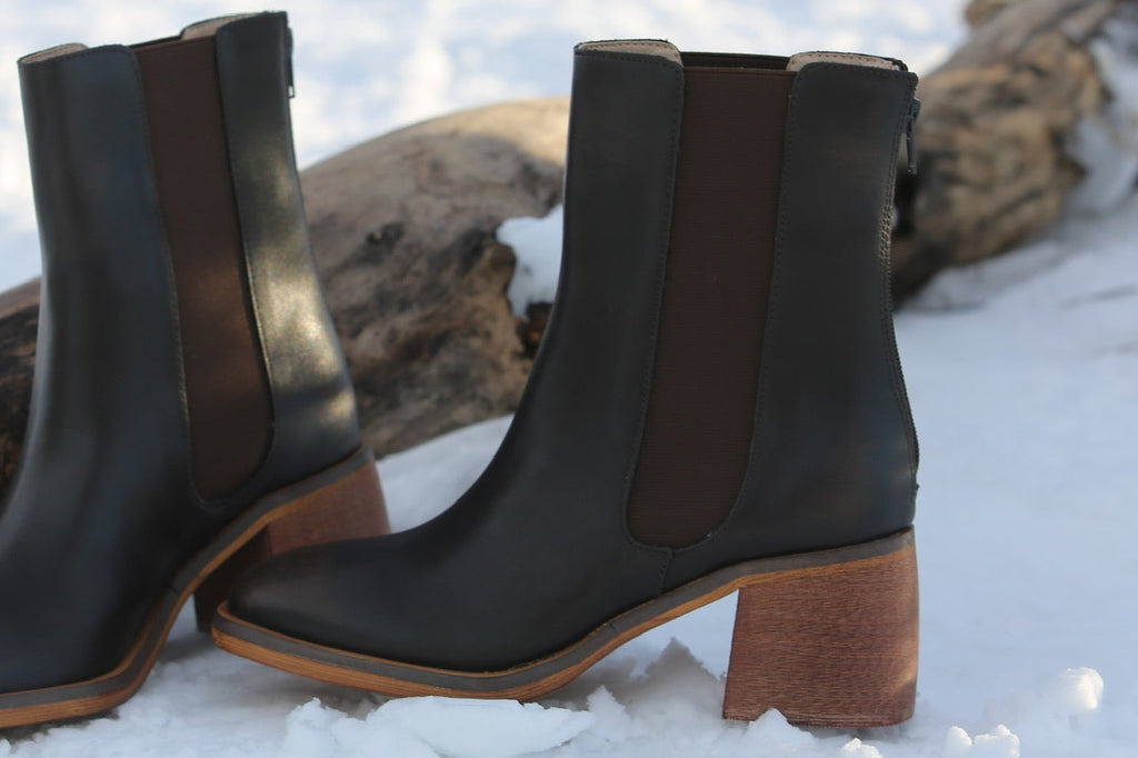 Chelsea Heel Boots