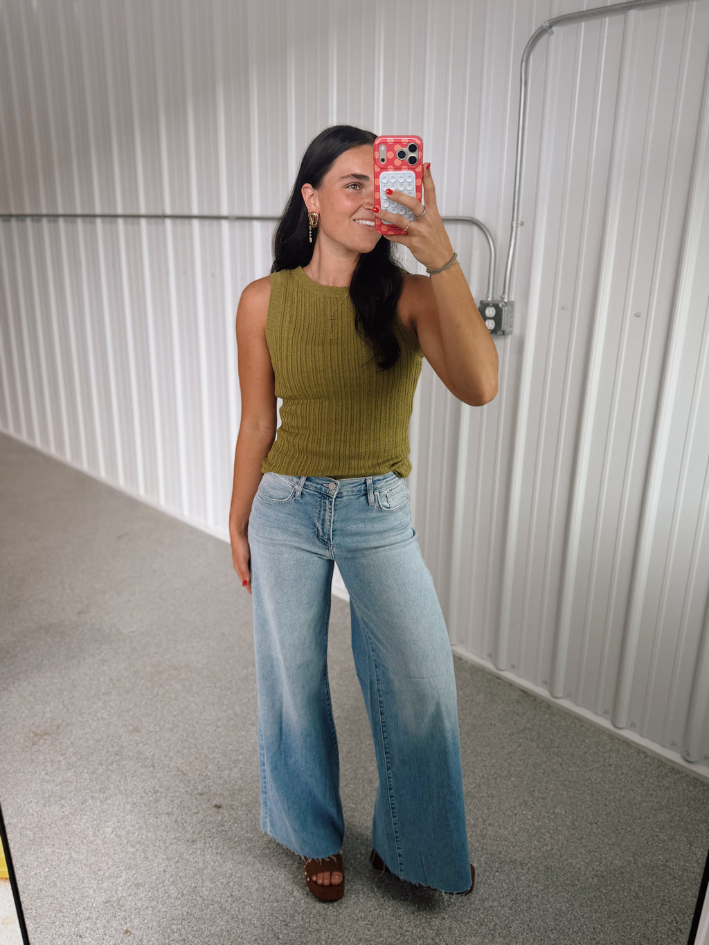 Sheek Sleeveless Sweater Tank