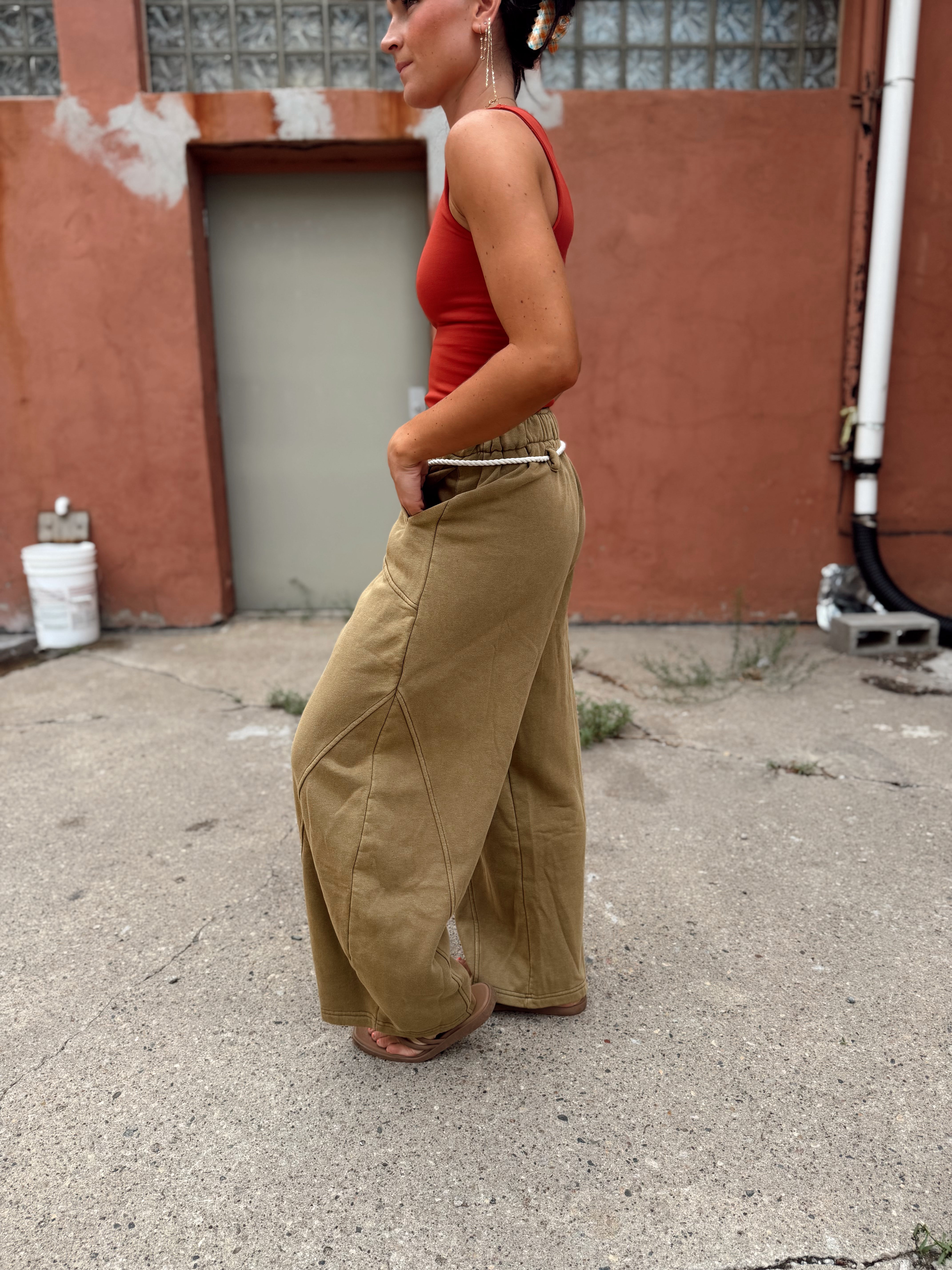 Kiwi Barrel String Pants