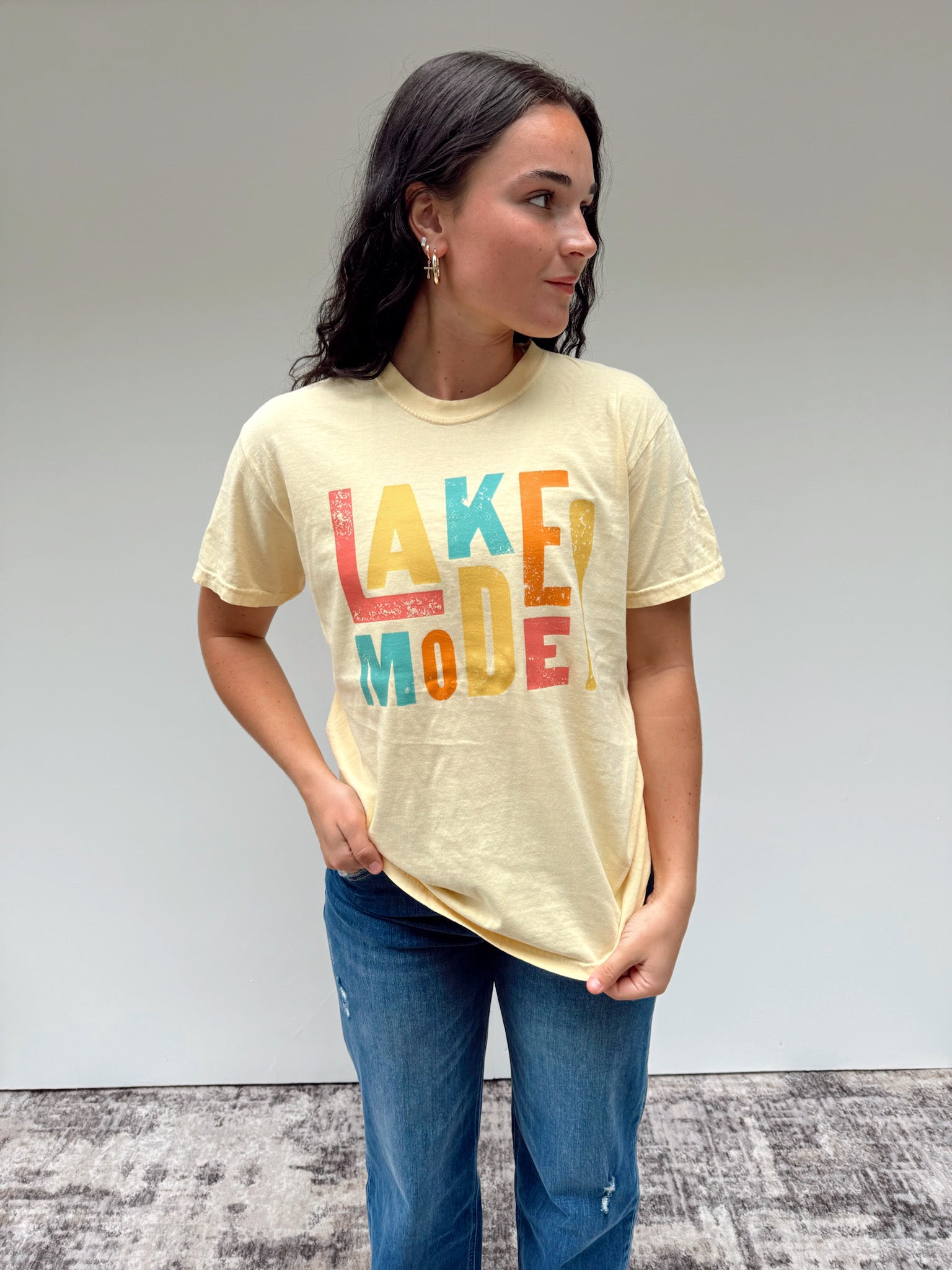 Lake Mode Butter Yellow Tee
