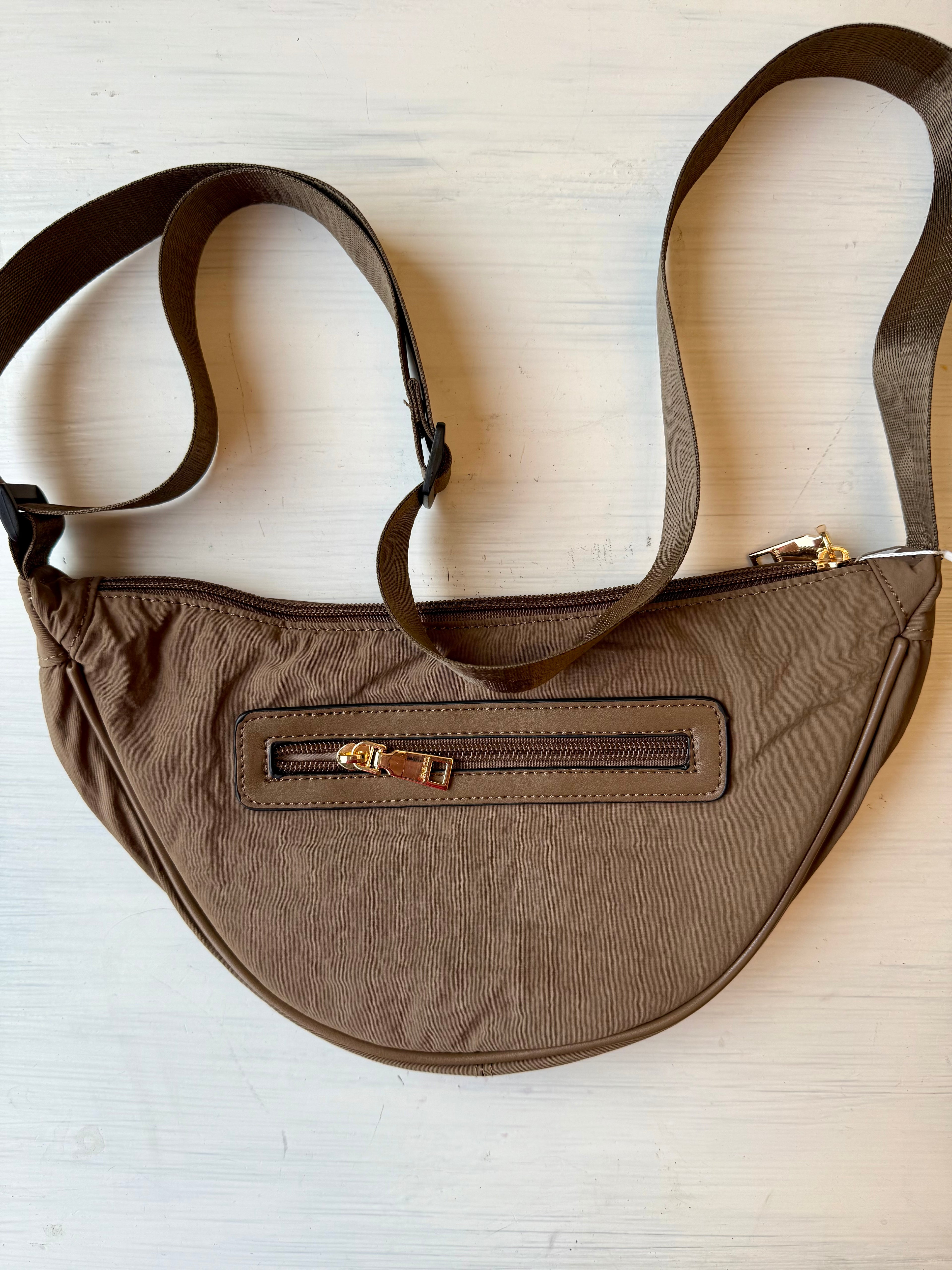 Mason Sling Bag