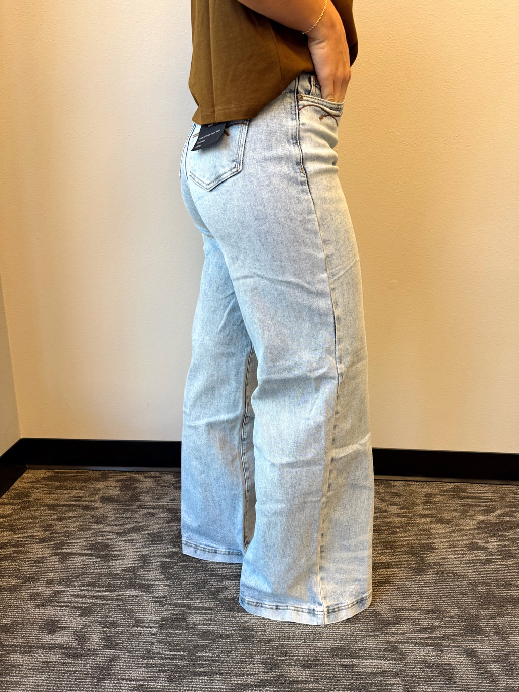 Hayley High Rise Wide Leg Jean