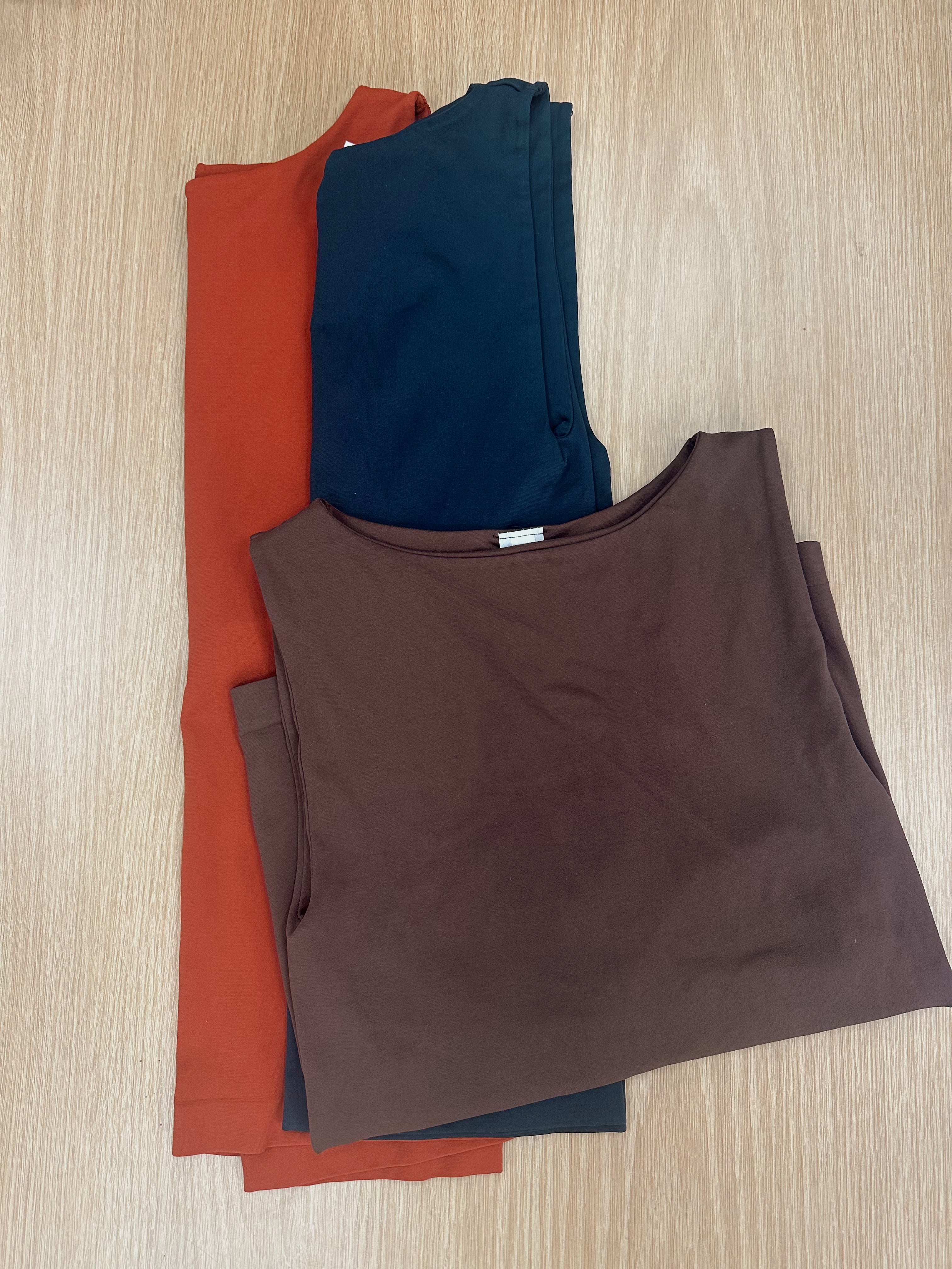 Boat Neck Tank