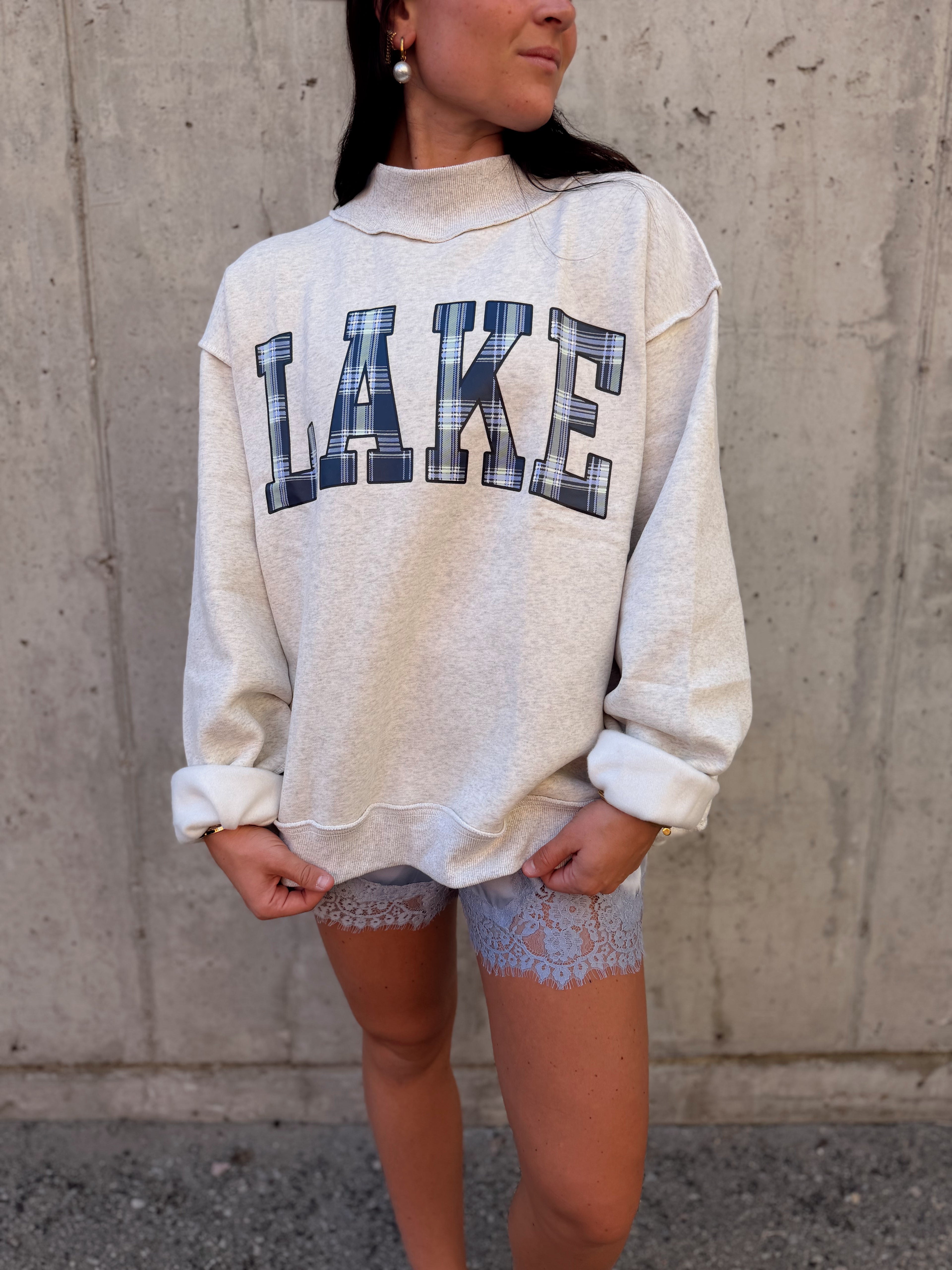 Lake + Mountain Mock Neck