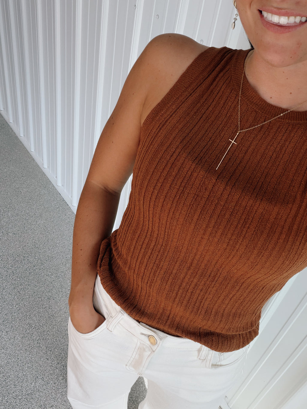 Sheek Sleeveless Sweater Tank