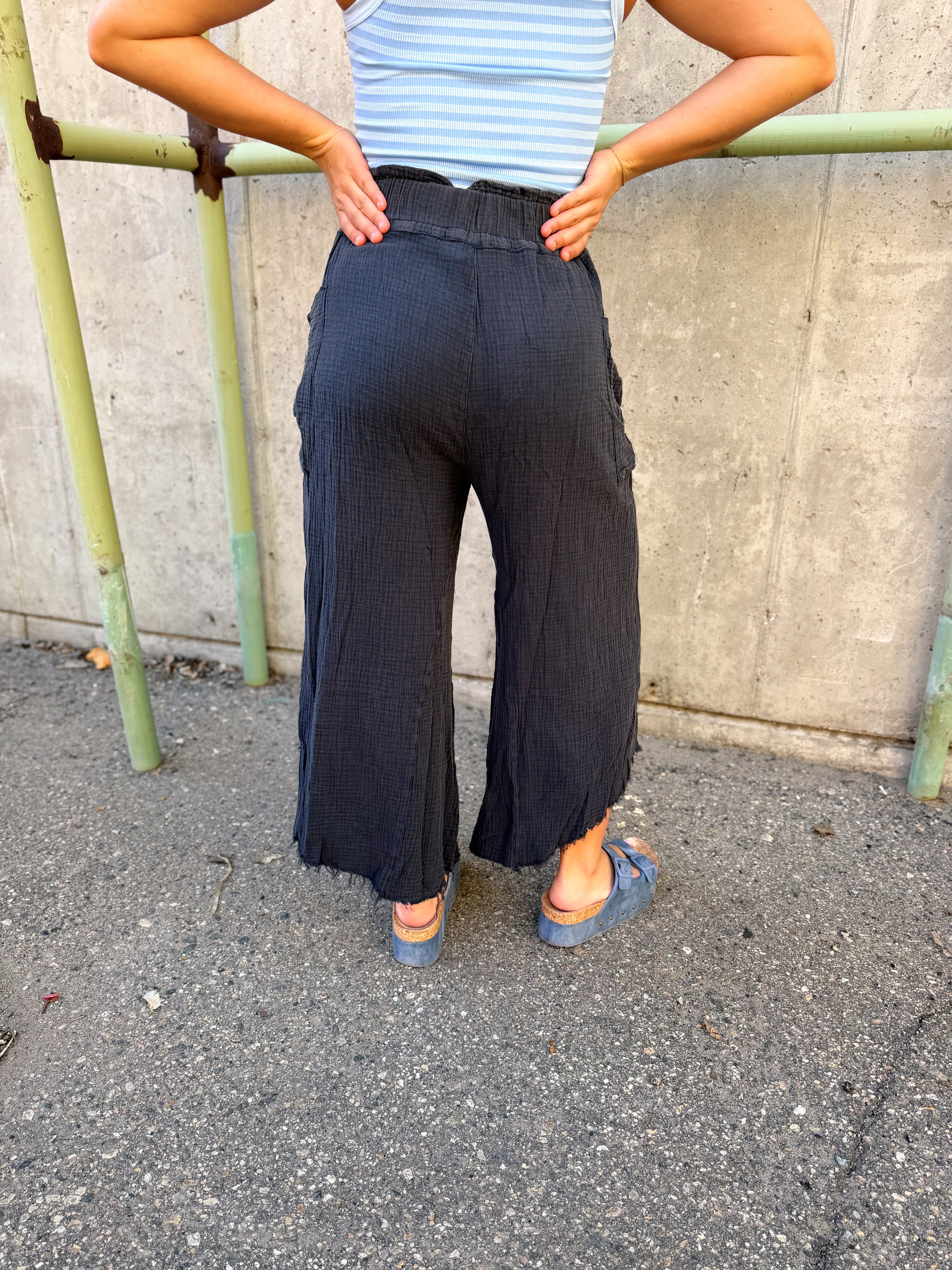 Fallon Fray Linen Pants
