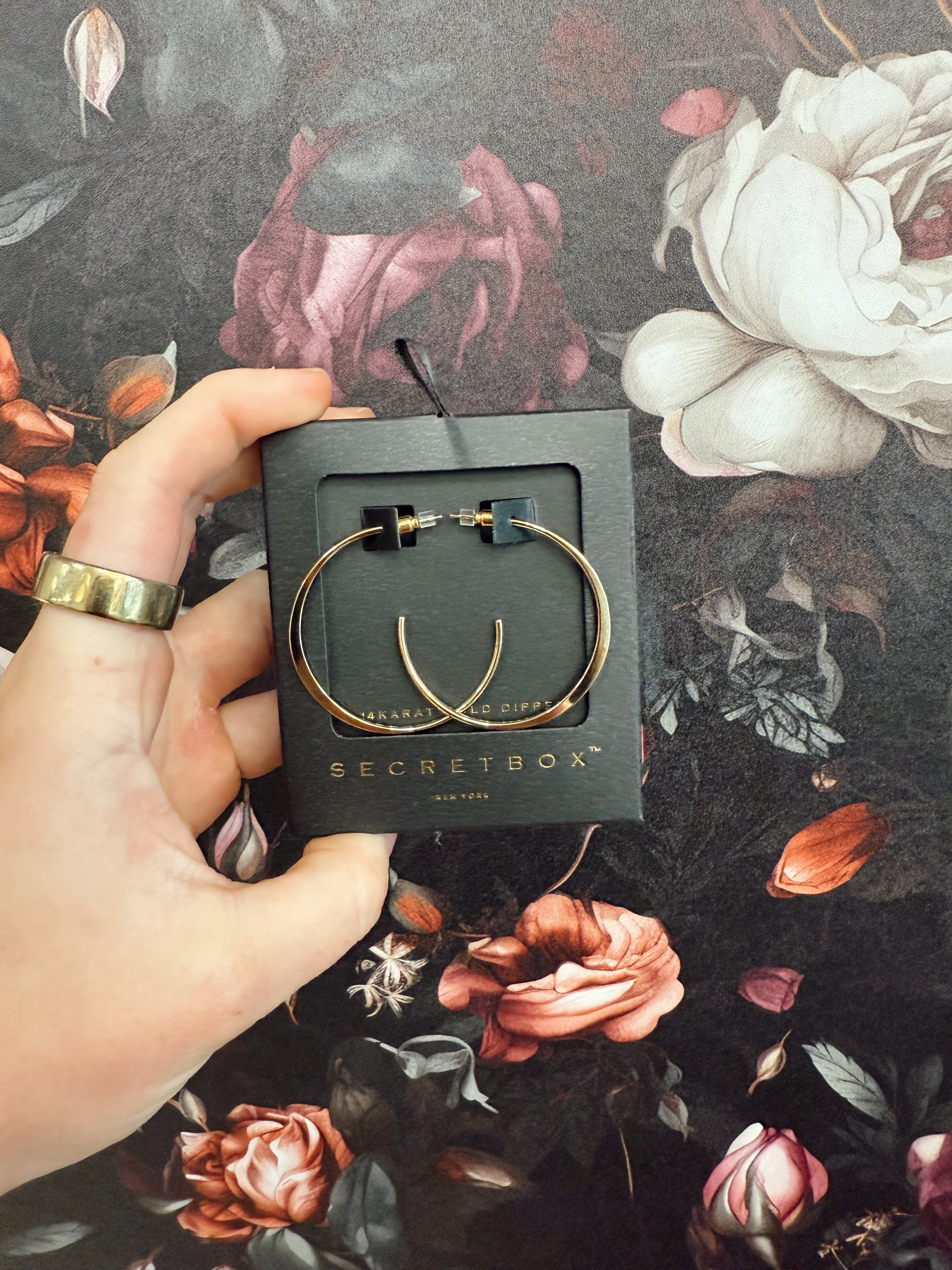 Metallic Open Hoop Earring