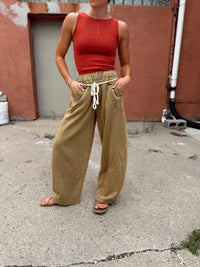 Kiwi Barrel String Pants