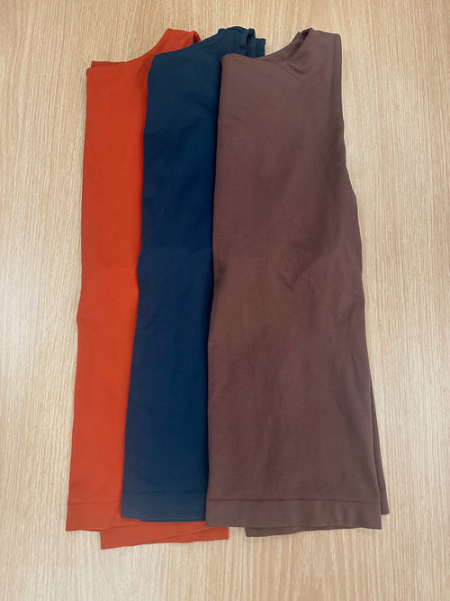 Boat Neck Tank
