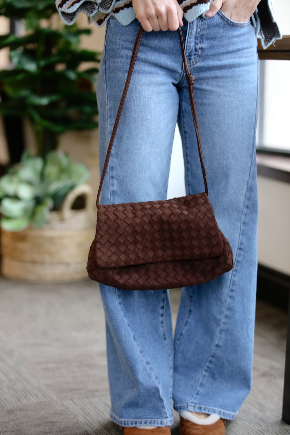 Salem Crossbody