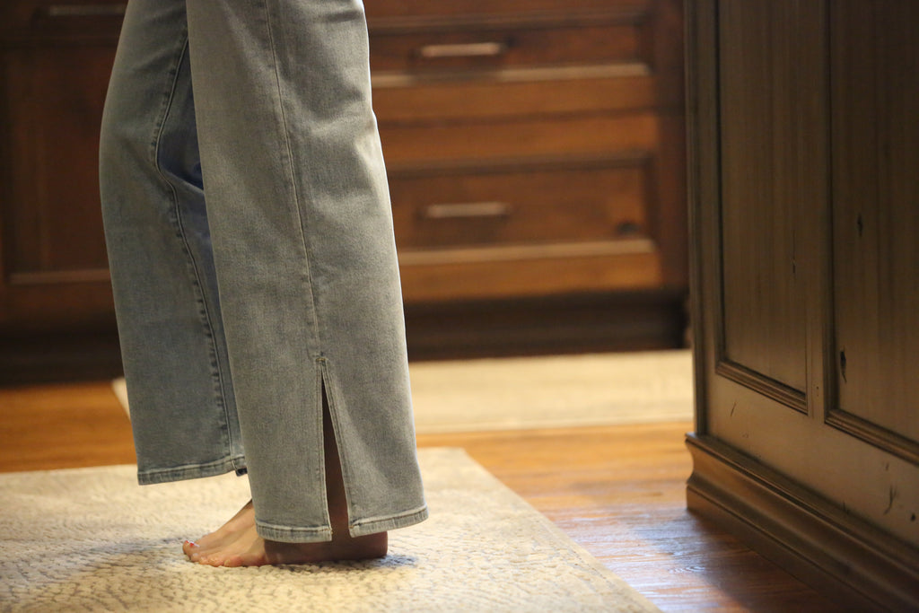 Slit Wide Leg Jean