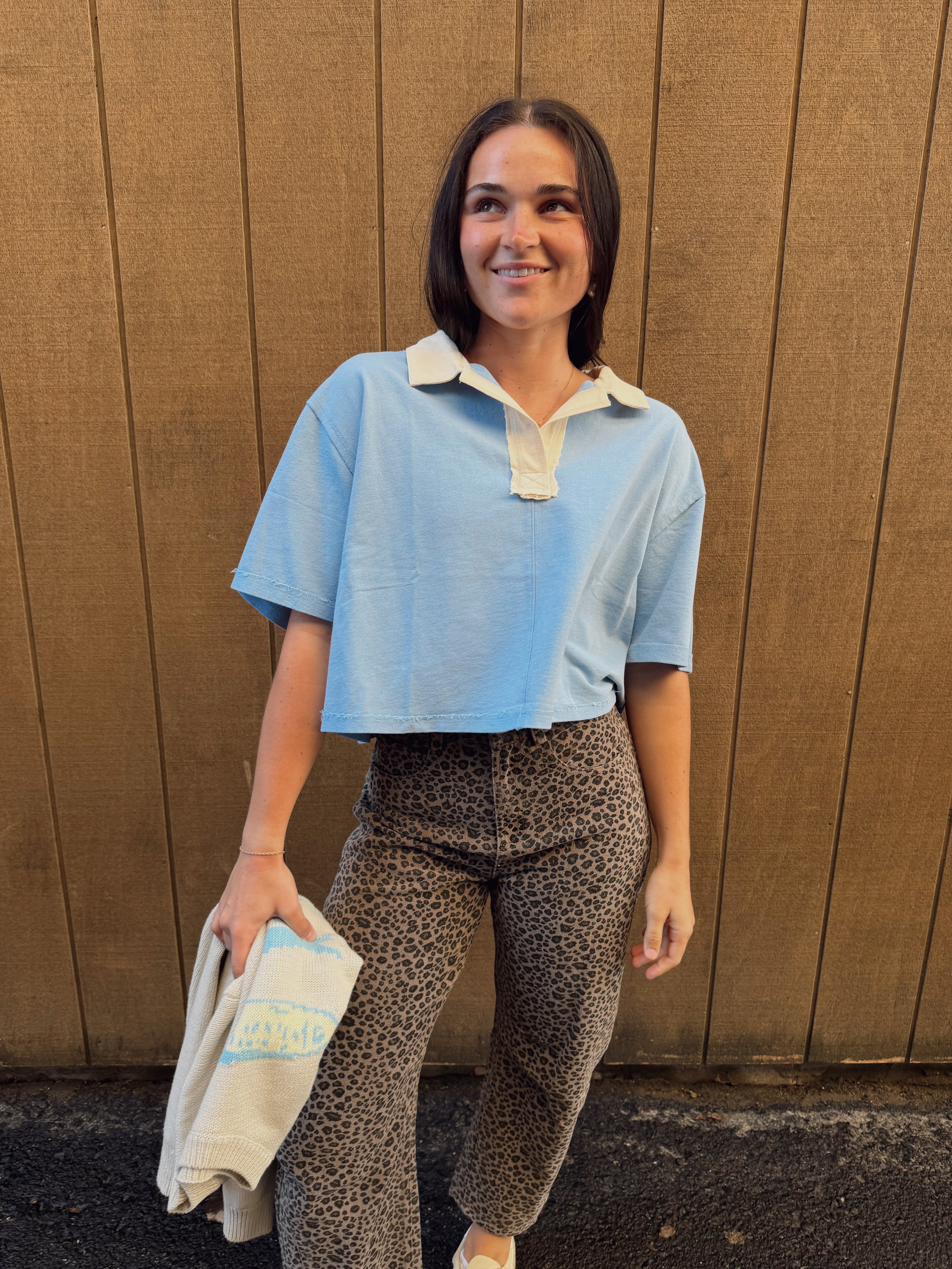 Azul Collard Crop